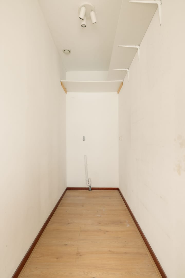 Photo 18 of Andreasplein 92