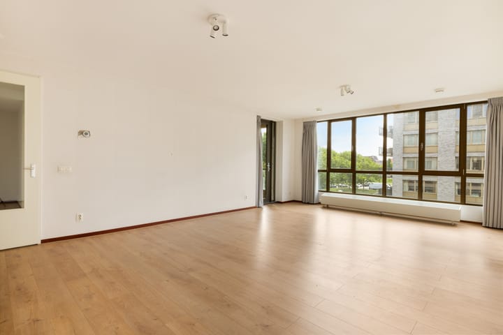 Photo 4 of Andreasplein 92