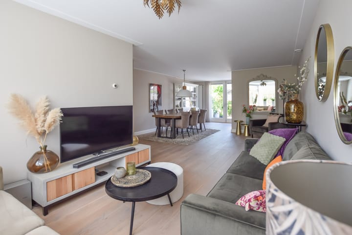 Foto 2 van Meester van Boemellaan 6