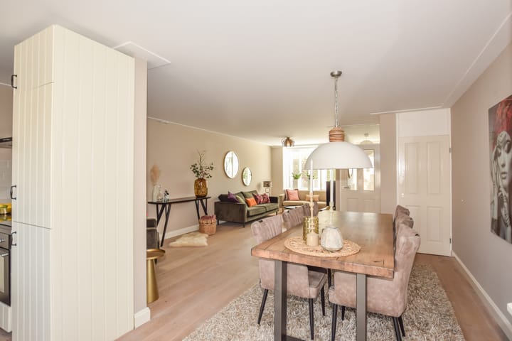 Foto 13 van Meester van Boemellaan 6