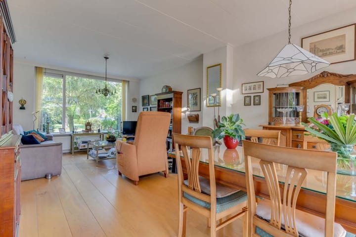 Foto 4 van Meeuwenlaan 7