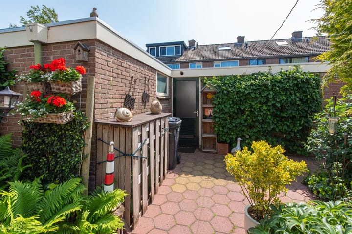 Foto 19 van Meeuwenlaan 7