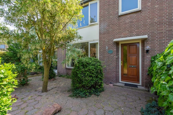 Foto 38 van Meeuwenlaan 7