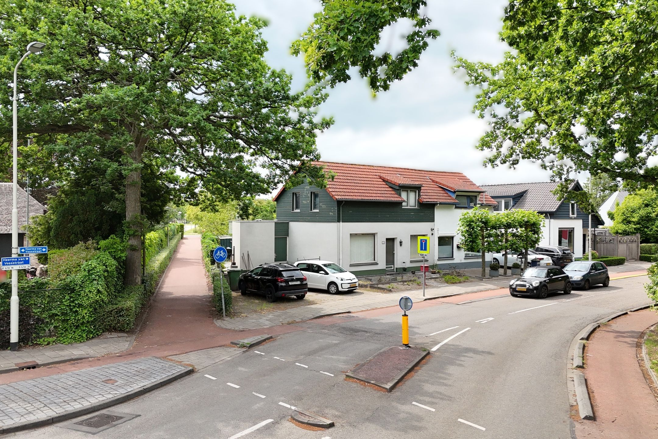 Foto 3 van Heerma van Vossstraat 16