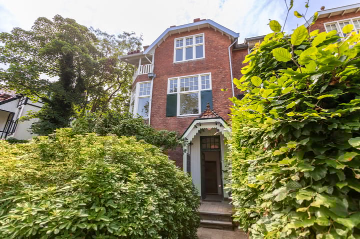 Photo 44 of Van Lennepweg 42-A