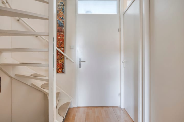 Foto 24 van Marga Klompélaan 109