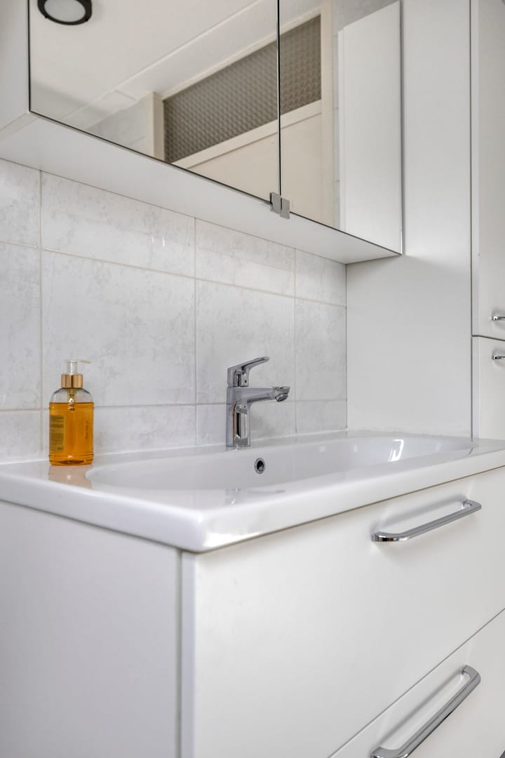 Foto 33 van Marga Klompélaan 109