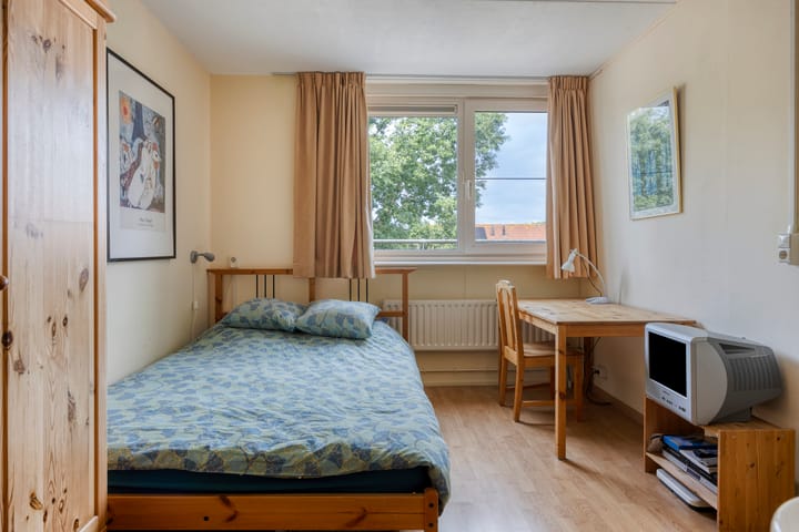 Foto 36 van Marga Klompélaan 109