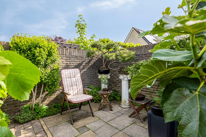 Foto 41 van Marga Klompélaan 109