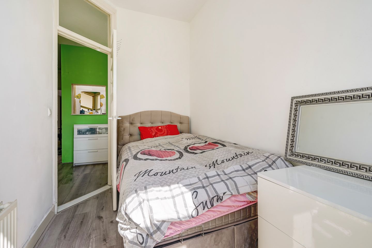 Foto 14 van Velpsestraat 136