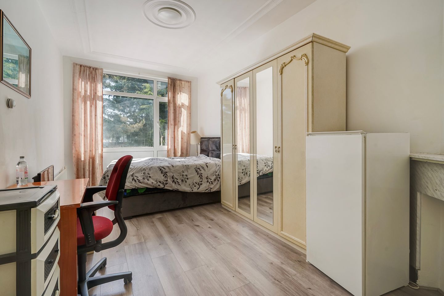 Foto 19 van Velpsestraat 136