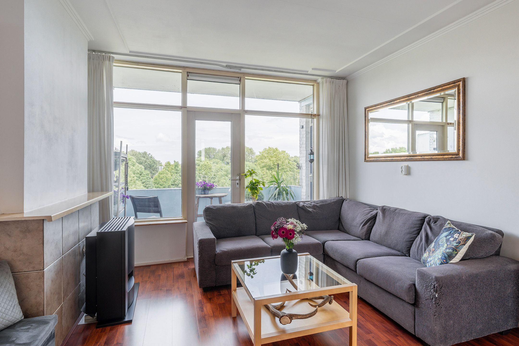 Photo 9 of Admiraal Trompstraat 31