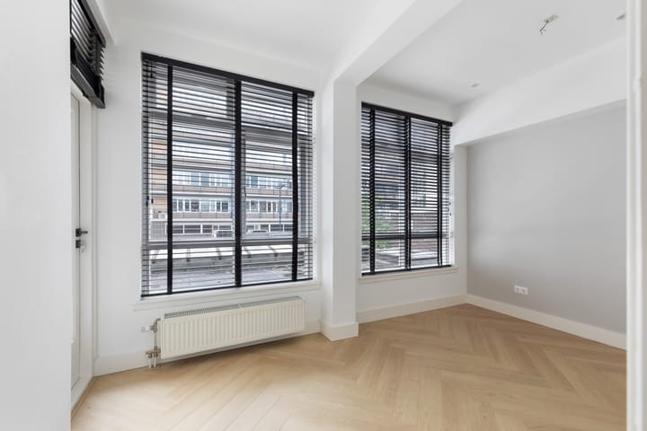 Photo 4 of Oude Binnenweg 48-A