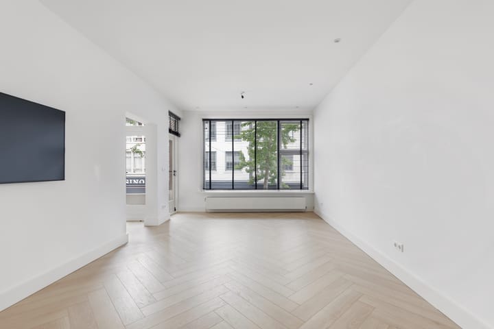 Photo 8 of Oude Binnenweg 48-A