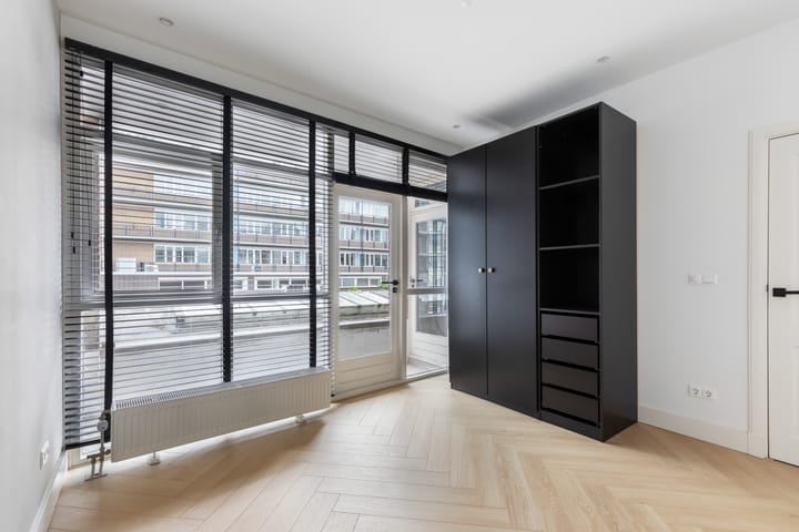 Photo 22 of Oude Binnenweg 48-A