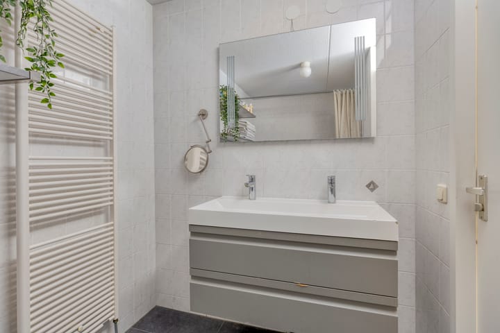 Foto 18 van Verlengde Lodewijkstraat 19-B