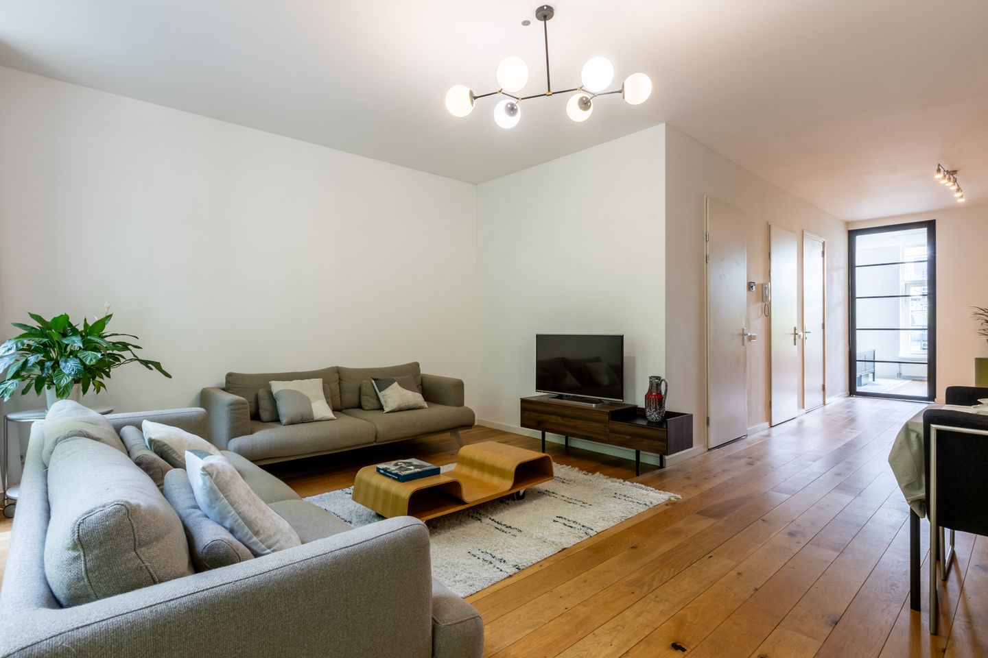 Foto 10 van Rodenrijselaan 62-A02