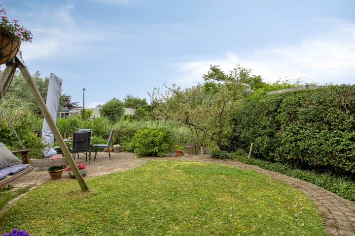 Foto 18 van Annie van Hattemstraat 23