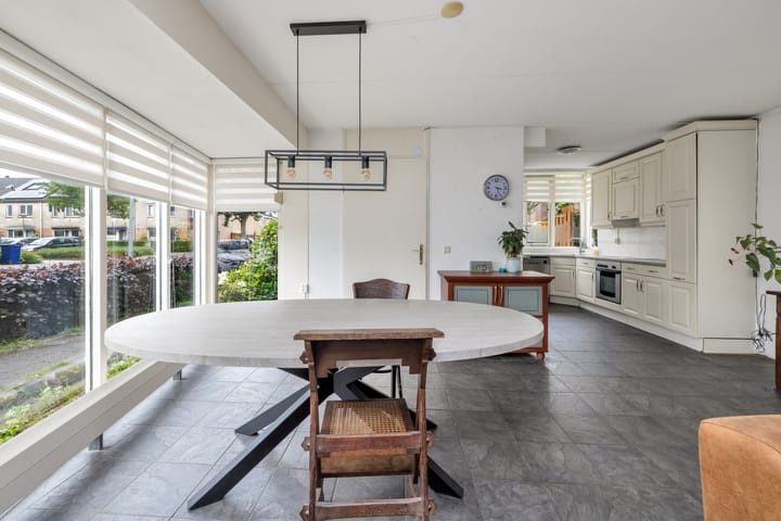 Foto 8 van Leeuwstraat 84