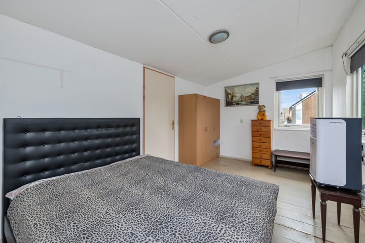 Foto 19 van Leeuwstraat 84