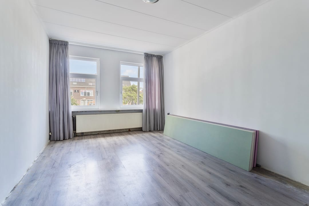 Photo 2 of Ledeganckplein 31