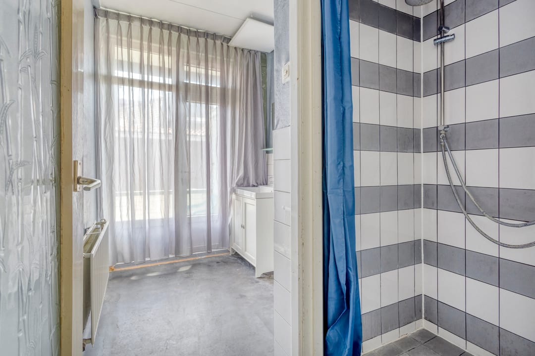 Photo 11 of Ledeganckplein 31