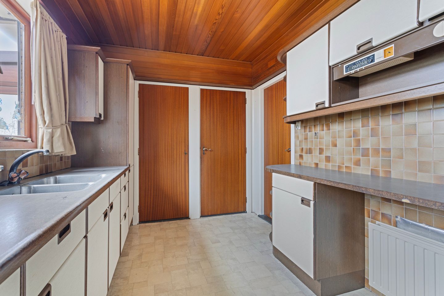 Photo 10 of Romerswaalestraat 13