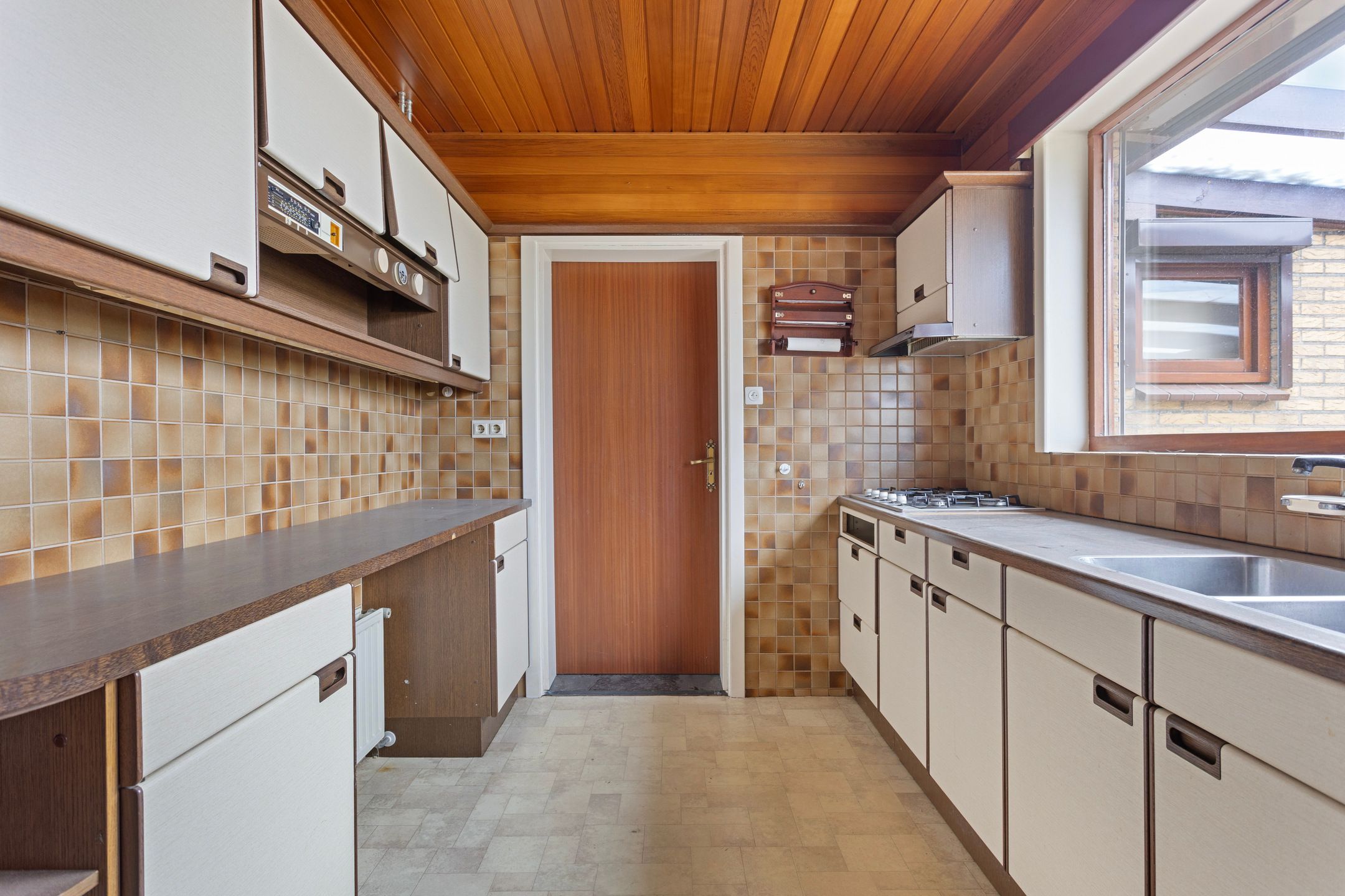 Photo 9 of Romerswaalestraat 13