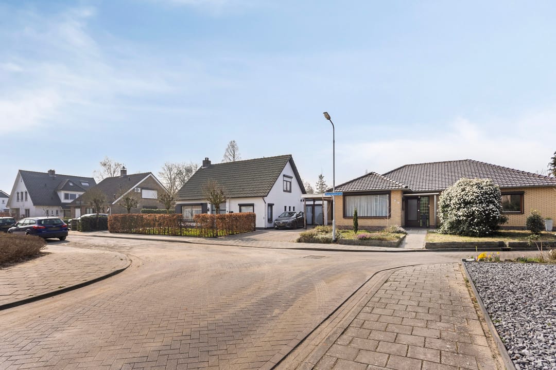 Photo 31 of Romerswaalestraat 13