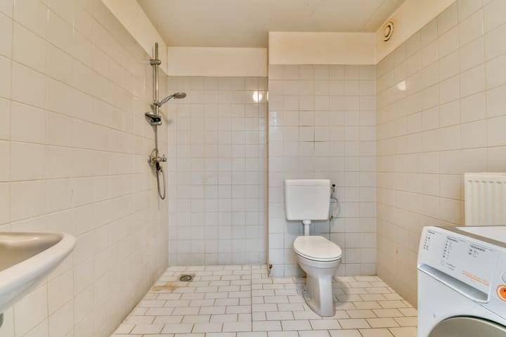 Photo 17 of Tulastraat 31