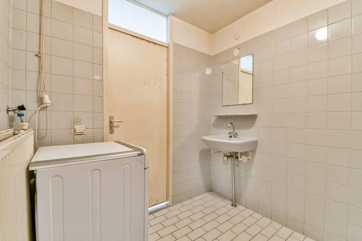 Photo 18 of Tulastraat 31