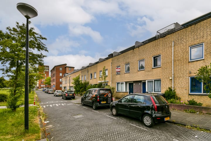 Photo 28 of Tulastraat 31