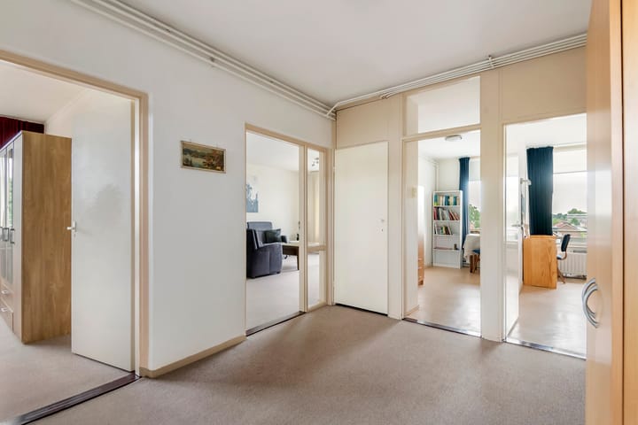 Foto 9 van Chopinplein 119