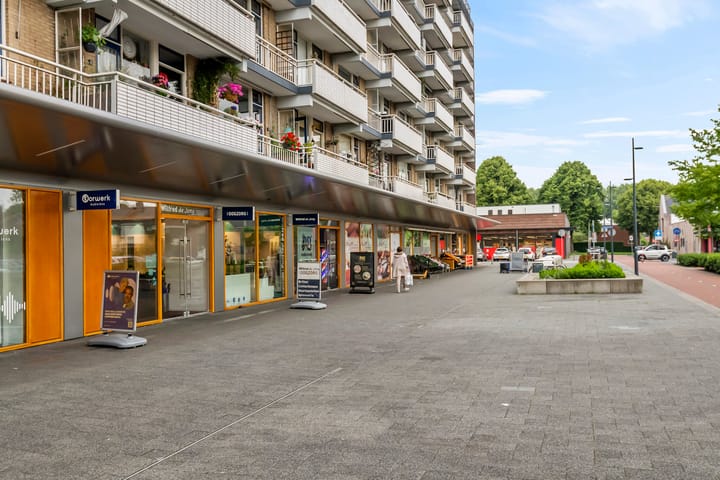 Foto 31 van Chopinplein 119