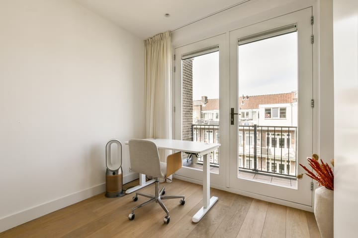 Foto 11 van Roompotstraat 8-2