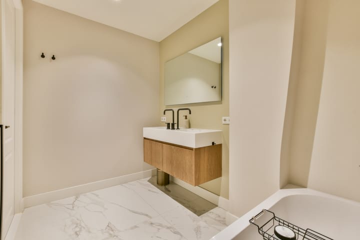 Foto 18 van Roompotstraat 8-2