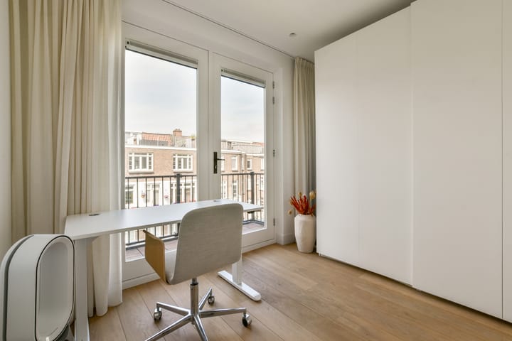 Foto 10 van Roompotstraat 8-2