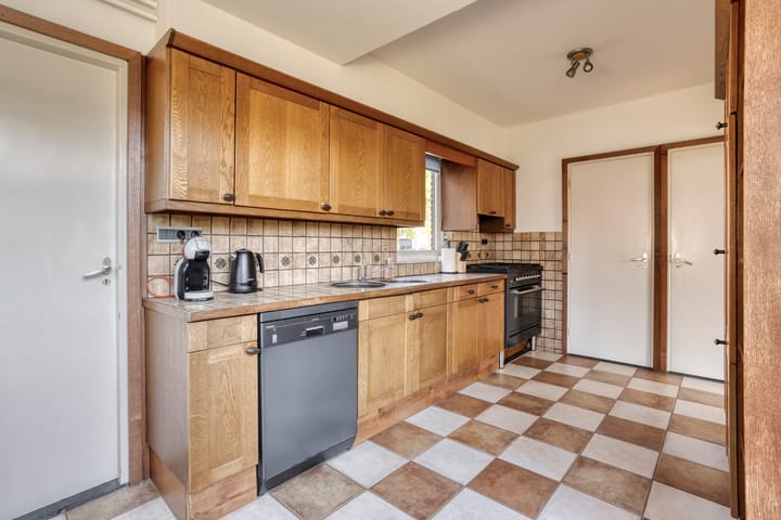 Foto 13 van Edmundus van Dintherstraat 8