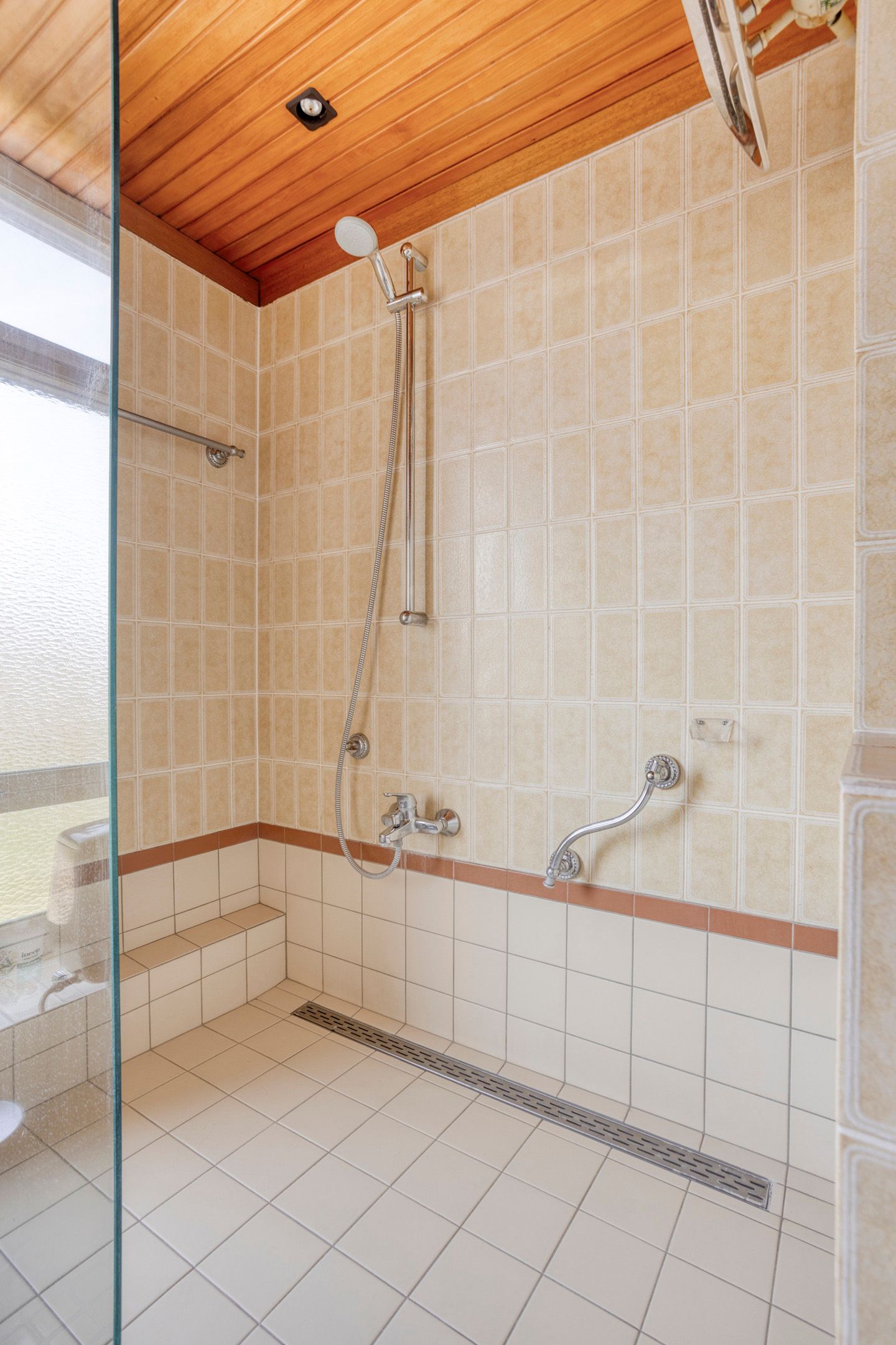 Foto 21 van Edmundus van Dintherstraat 8