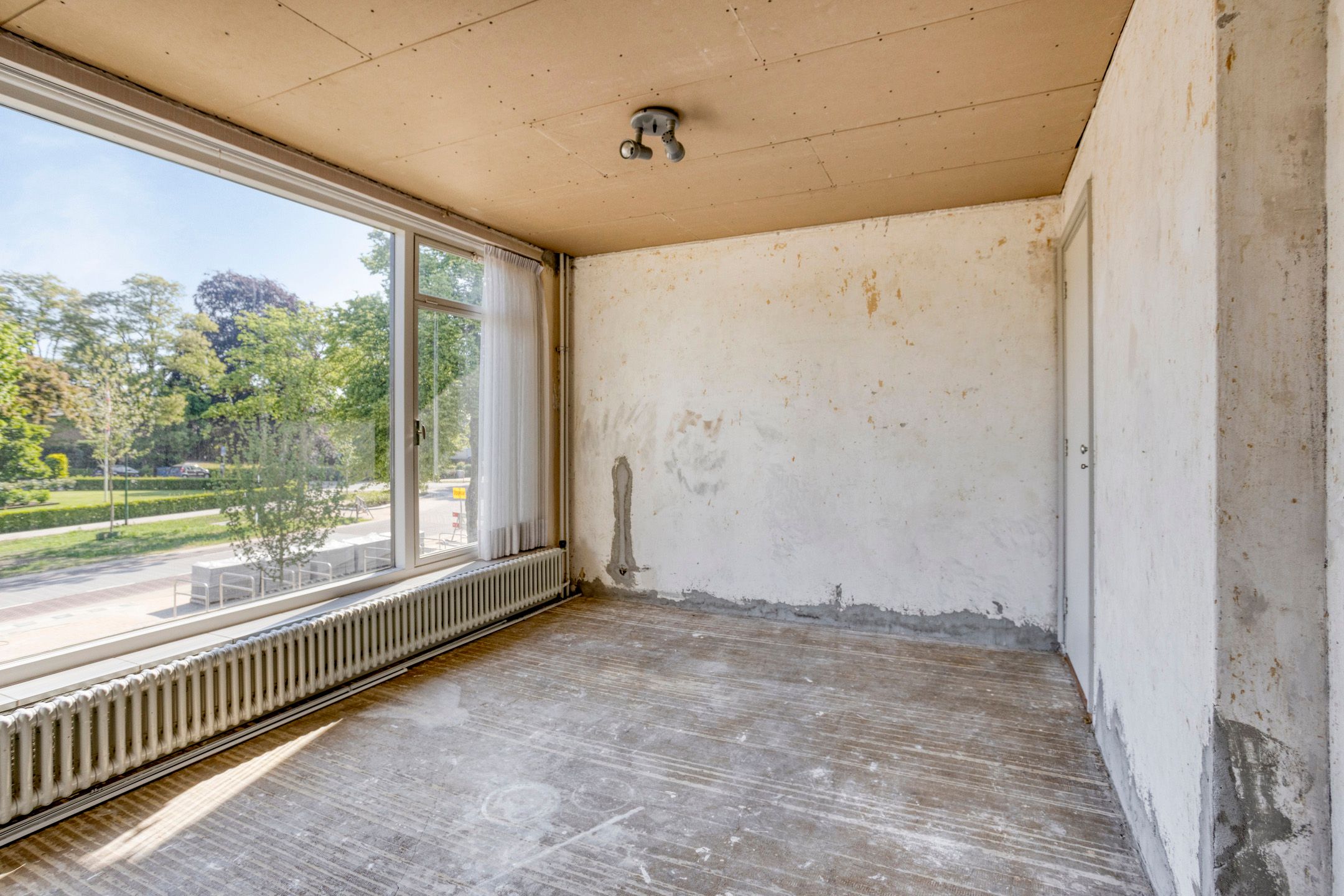 Foto 24 van Edmundus van Dintherstraat 8