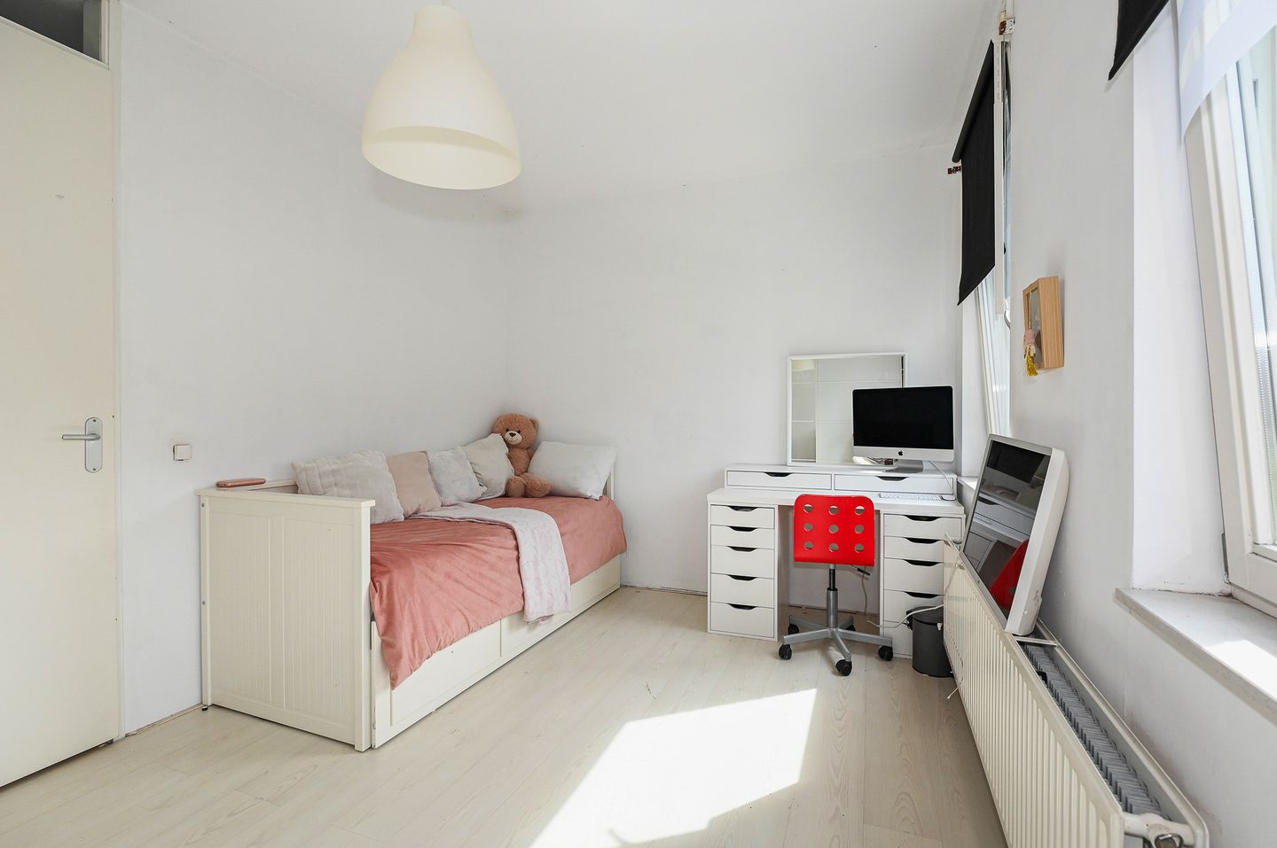 Foto 25 van Miamihof 57