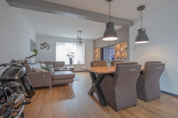 Foto 5 van Bernhardstraat 12