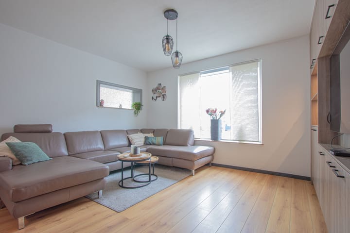 Foto 9 van Bernhardstraat 12