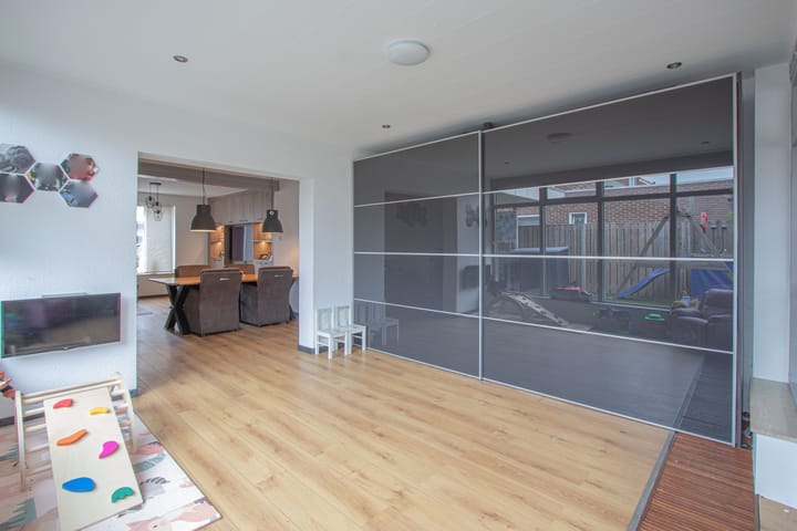 Foto 12 van Bernhardstraat 12