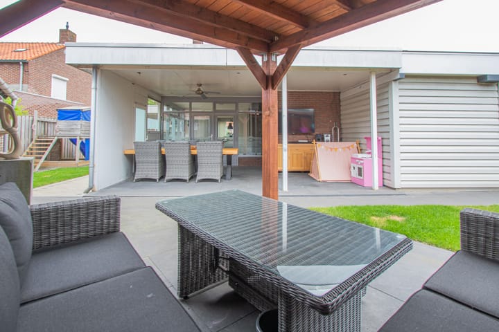 Foto 25 van Bernhardstraat 12