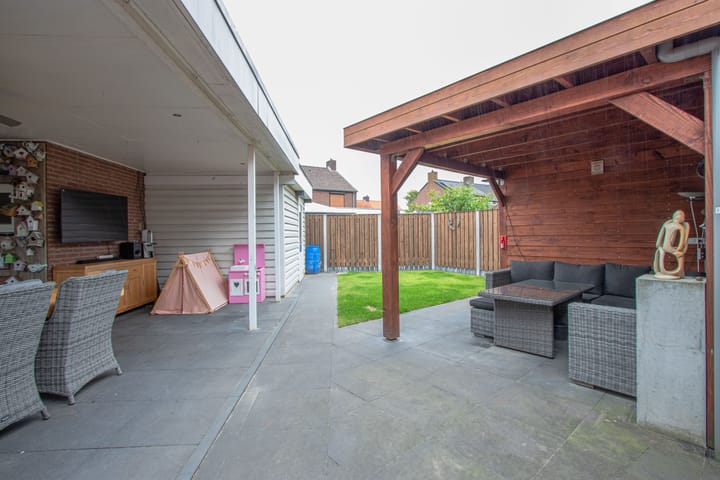 Foto 26 van Bernhardstraat 12