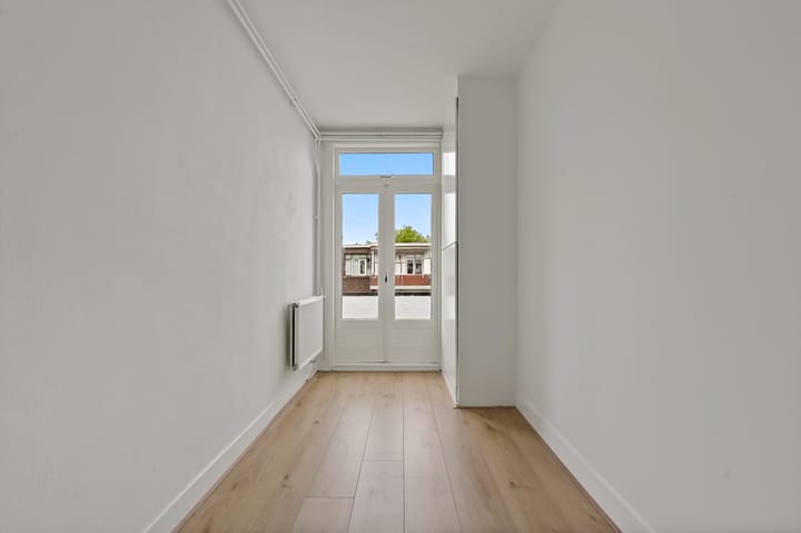 Foto 15 van Velpsestraat 179