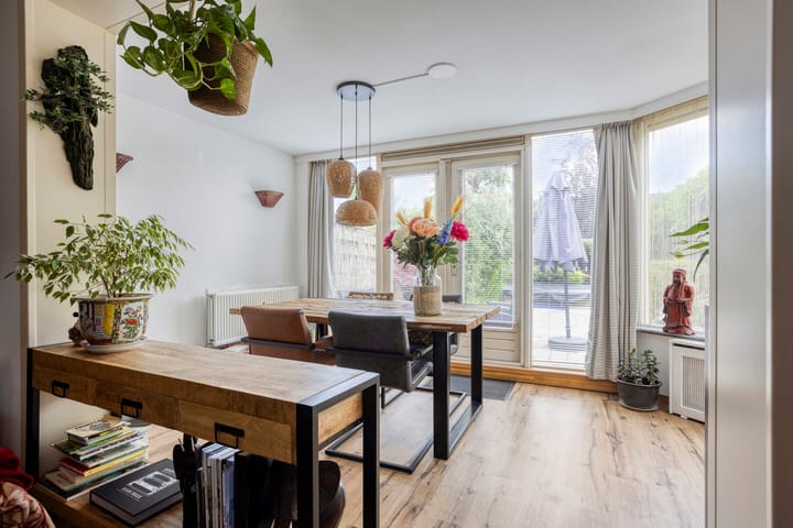 Foto 14 van Pieter van Damstraat 58