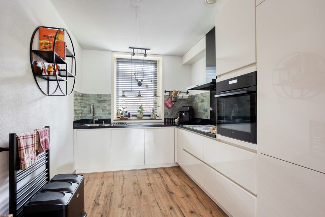 Foto 2 van Pieter van Damstraat 58