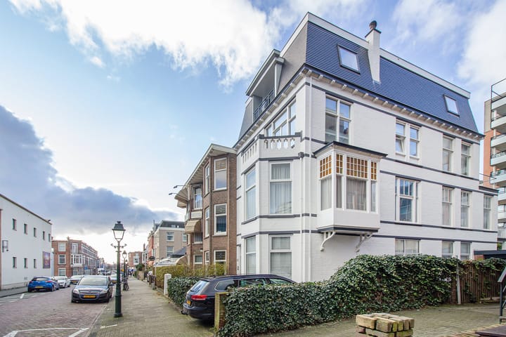 Photo 3 of Dirk Hoogenraadstraat 218-C